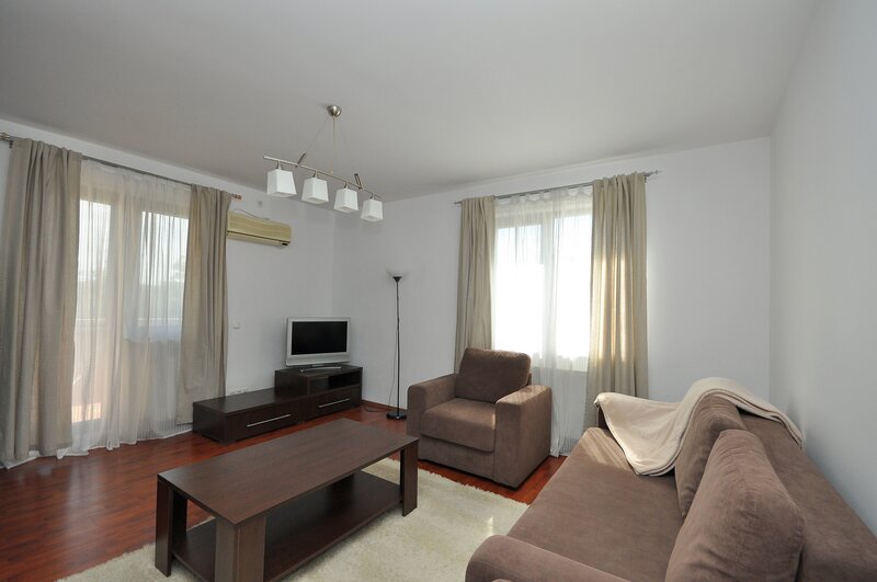 Berceni, Oltenitei, Metrou, Complex Jupiter, apartament 2 camere.