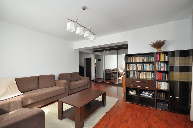 Berceni, Oltenitei, Metrou, Complex Jupiter, apartament 2 camere.